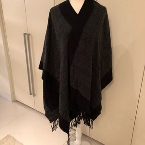 Reversible wrap jacket - grey/black